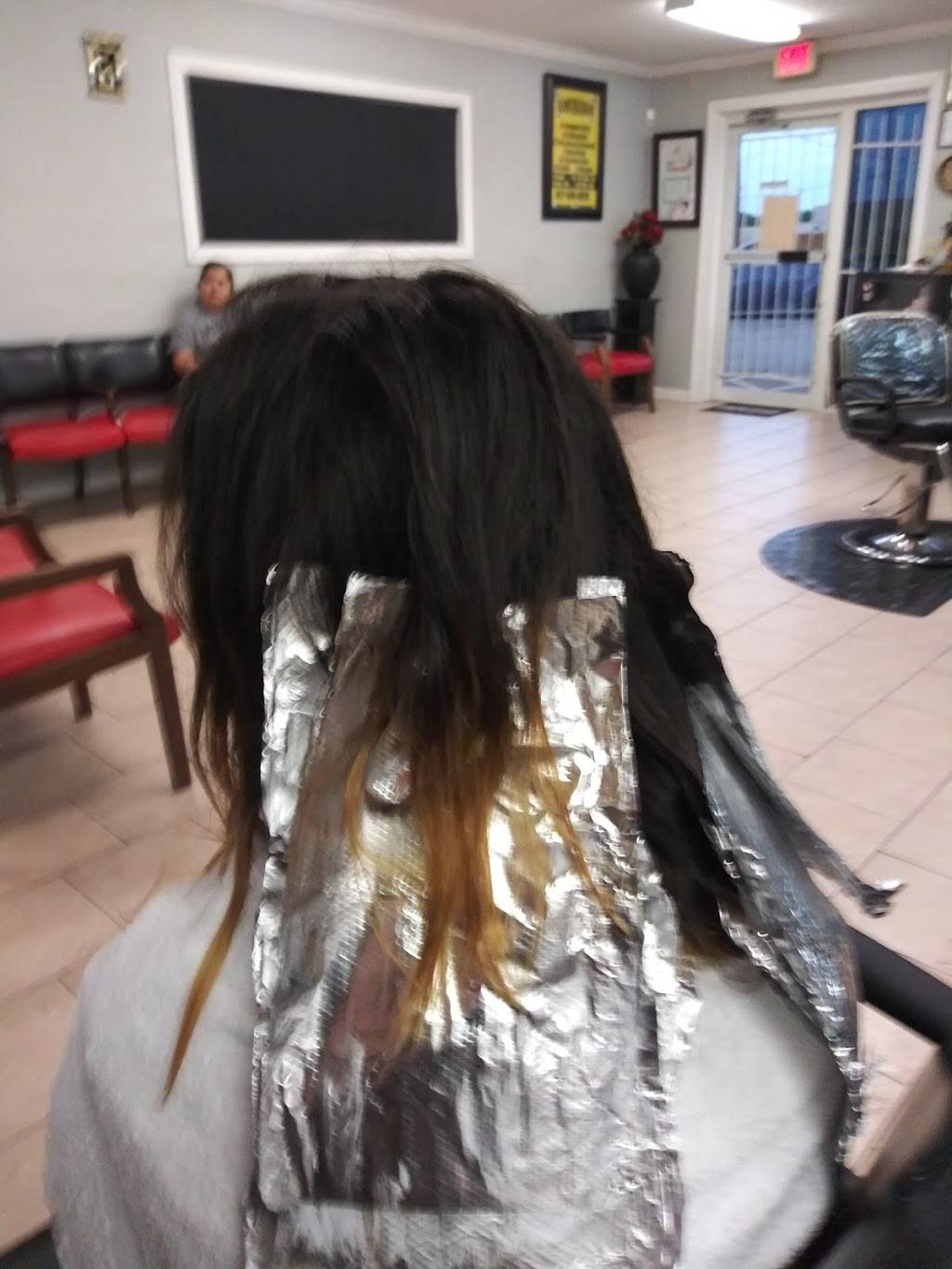 Annas Styles | 6119 Wichita St, Fort Worth, TX 76119, USA | Phone: (817) 724-3648