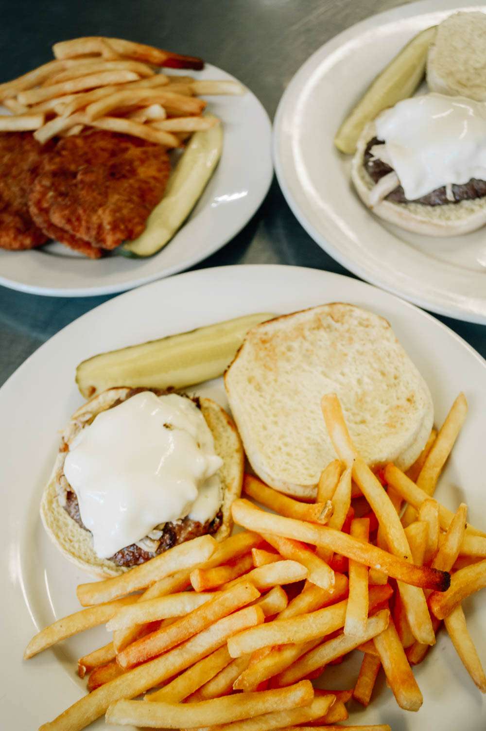 Daves Diner | 3036 N Reading Rd, Adamstown, PA 19501, USA | Phone: (717) 484-2191