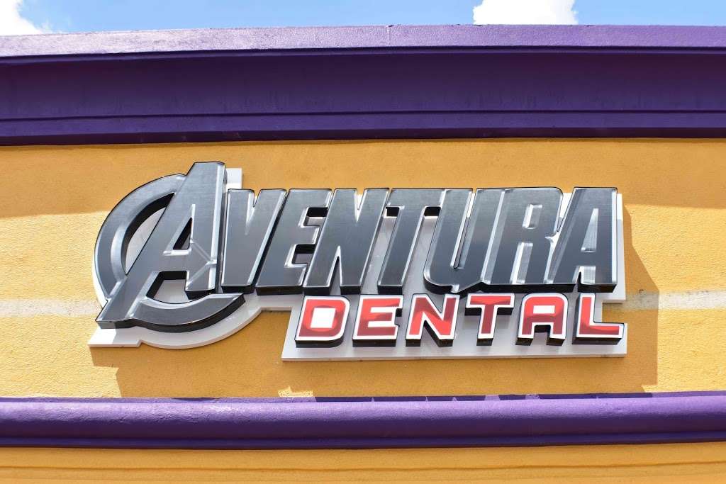 Aventura Dental | 10911 East Fwy, Houston, TX 77029, USA | Phone: (713) 672-4646