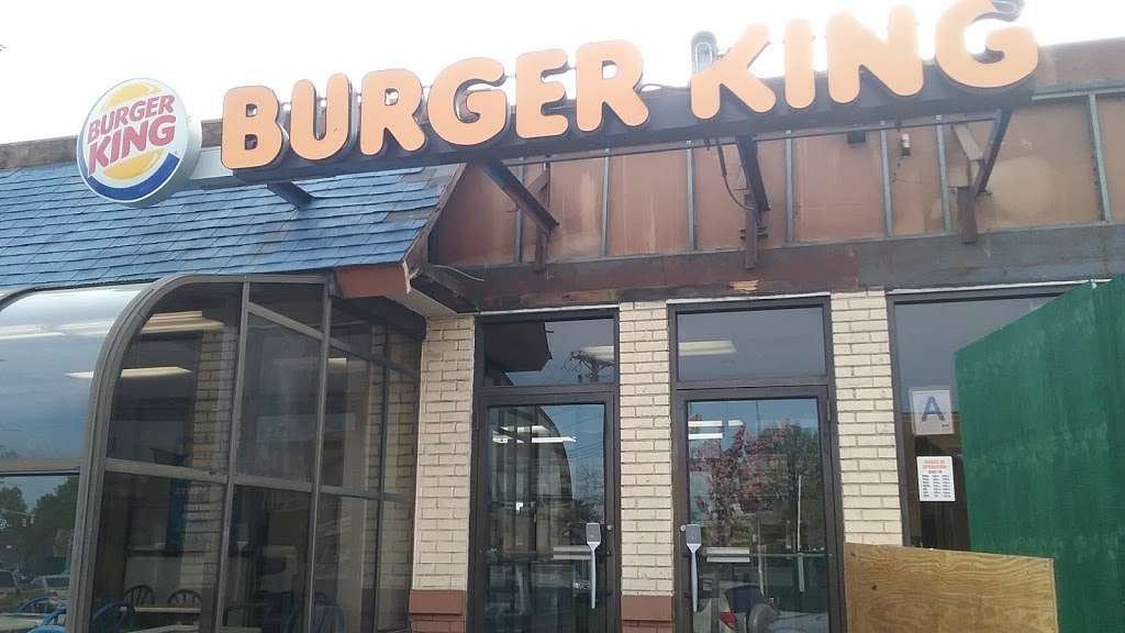 Burger King | 15405 Rockaway Blvd, Jamaica, NY 11434, USA | Phone: (718) 527-5044