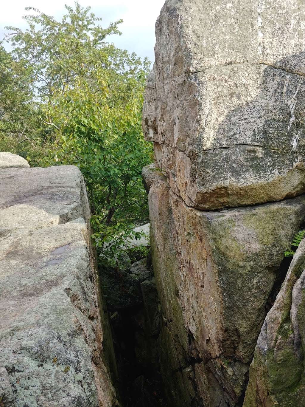 Chimney Rock | 15, Thurmont, MD 21788, USA