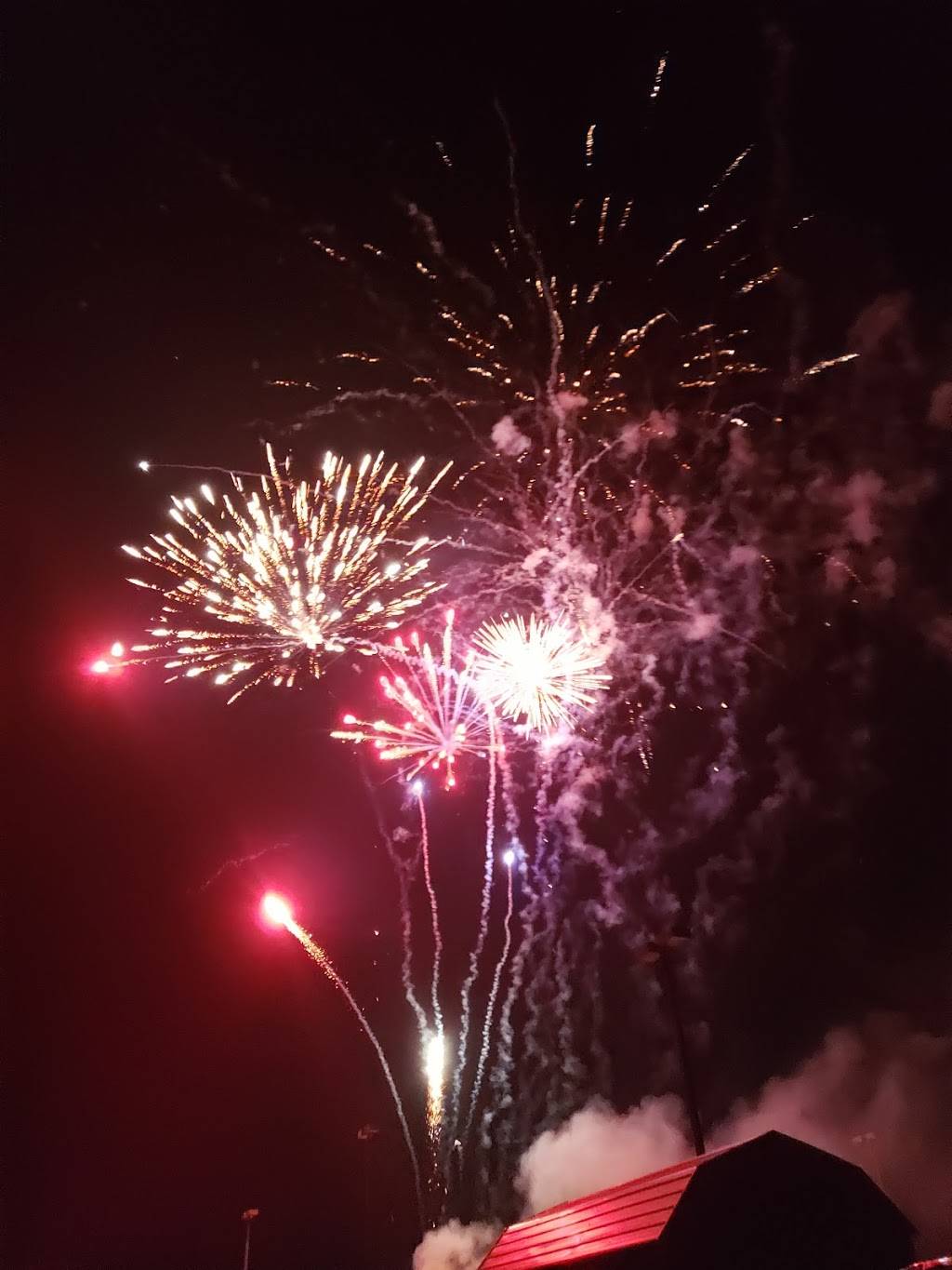 Starr Fireworks | 500 N Lawson Rd, Mesquite, TX 75181, USA | Phone: (214) 538-1690