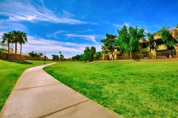 Village at Lakewood Apartments | 15815 S Lakewood Pkwy W, Phoenix, AZ 85048, USA | Phone: (480) 642-9700