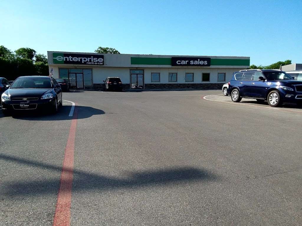 Enterprise Rent-A-Car | 11238 N Interstate 35, San Antonio, TX 78233, USA | Phone: (210) 599-3122