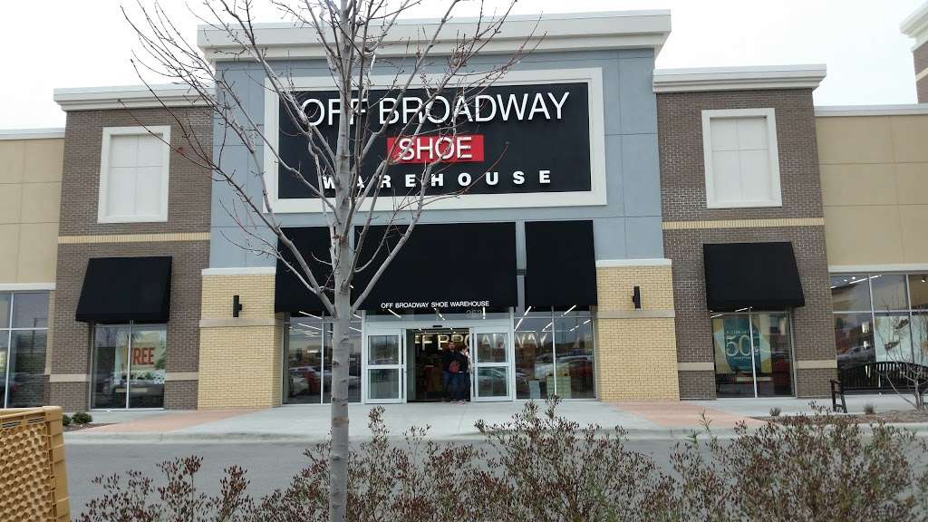 Off Broadway Shoe Warehouse | 253 S Stewart Rd, Liberty, MO 64068, USA | Phone: (816) 415-3885
