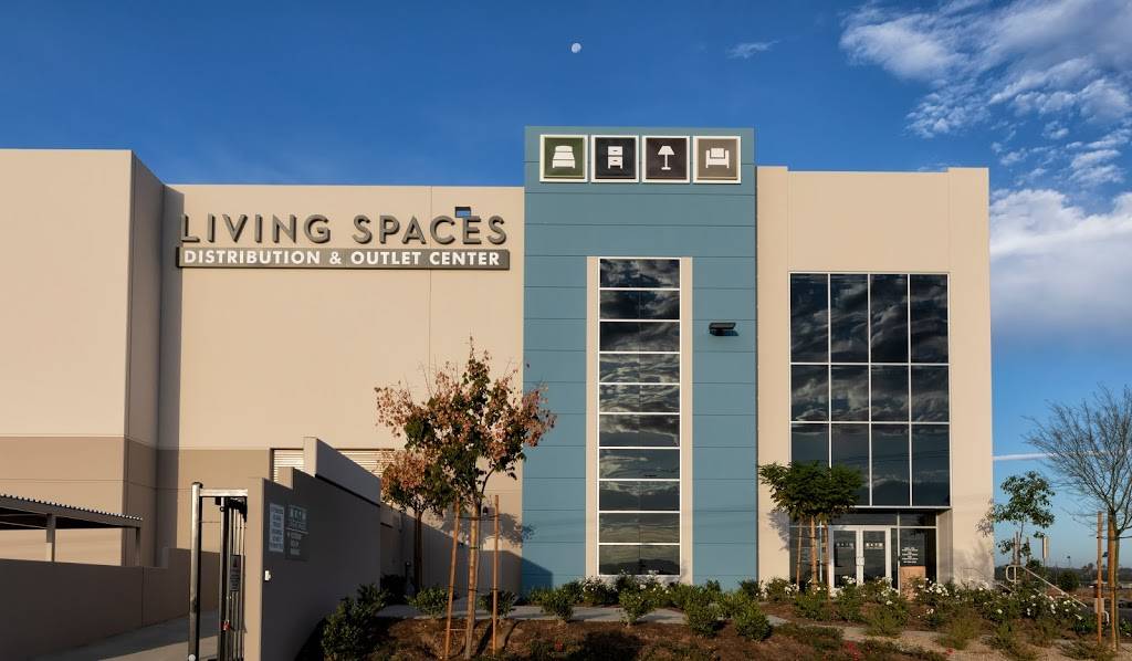 Living Spaces Outlet Center | 18810 Harvill Ave, Perris, CA 92570, USA | Phone: (877) 266-7300