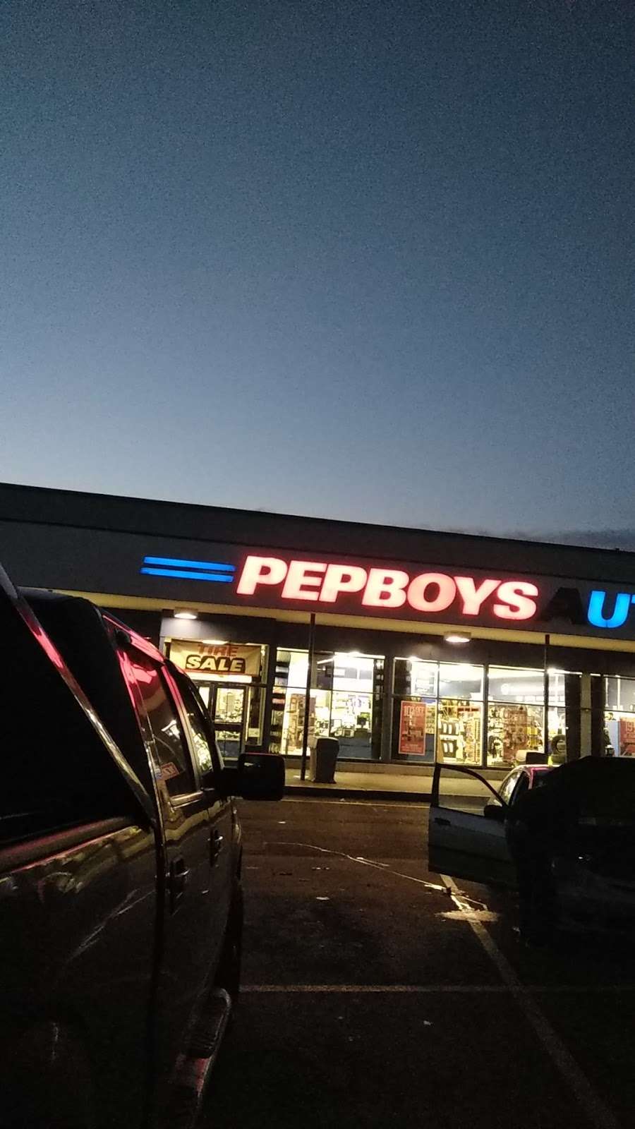 Pep Boys Auto Parts & Service | 1050 E Hunting Park Ave, Philadelphia, PA 19124, USA | Phone: (215) 533-3700