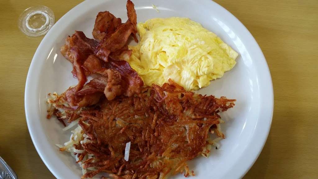 Ramblewood Diner | 8203 W Atlantic Blvd, Coral Springs, FL 33071, USA | Phone: (954) 575-1166