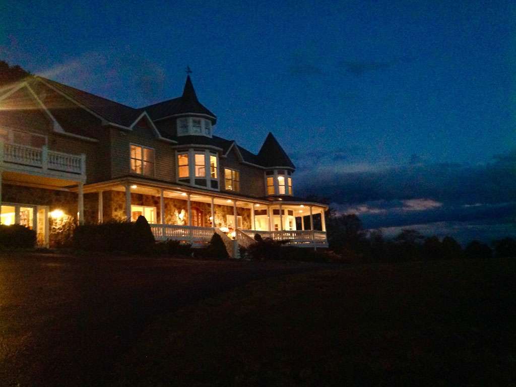 Skyline Vineyard Inn | 65 Clark Ln, Washington, VA 22747, USA | Phone: (540) 987-3300