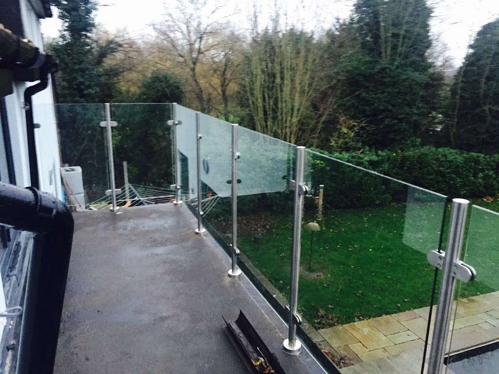Easier Online Skylights & Balustrade | 6b-6c, Ivy lodge farm, Shepherds Hill, Romford RM3 0NR, UK | Phone: 0800 240 4637