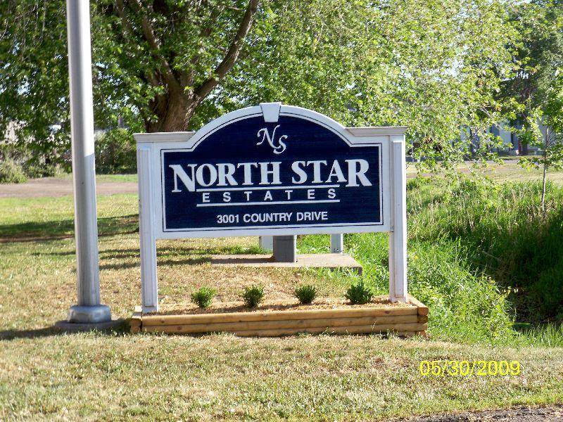 North Star Estates Manufactured Home Community | 3001 Country Dr, Little Canada, MN 55117, USA | Phone: (651) 484-8567