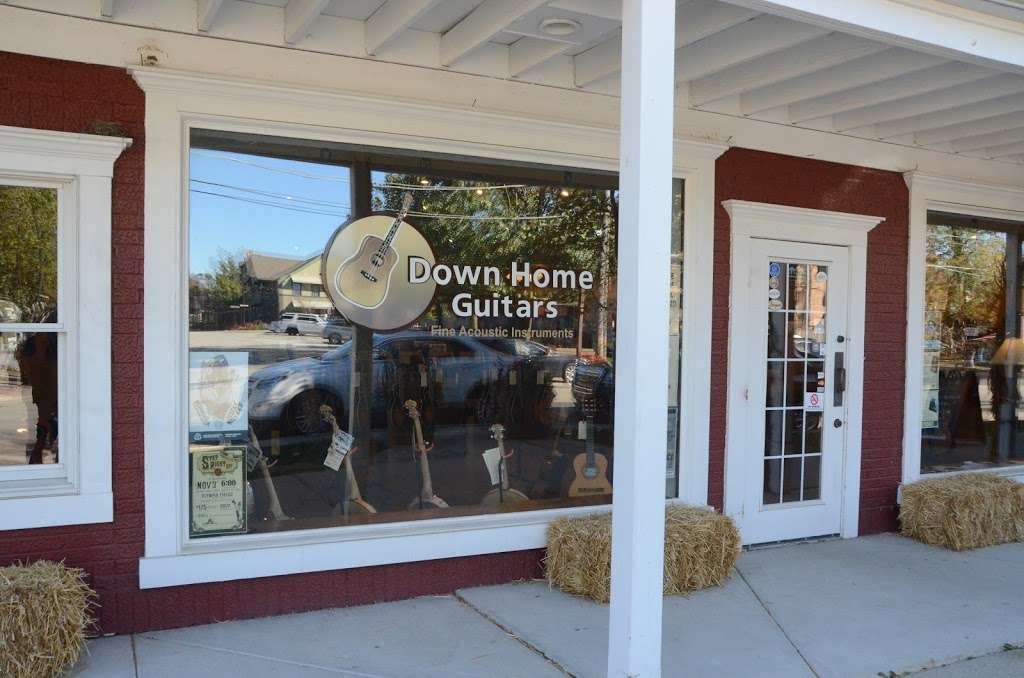 Down Home Guitars | 11 S White St, Frankfort, IL 60423 | Phone: (815) 469-6321