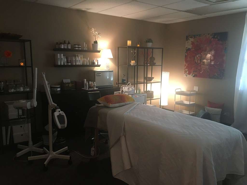 Body+Sol Skincare | 7200 E. Dry Creek Road, #F-102, Centennial, CO 80112 | Phone: (303) 520-2007