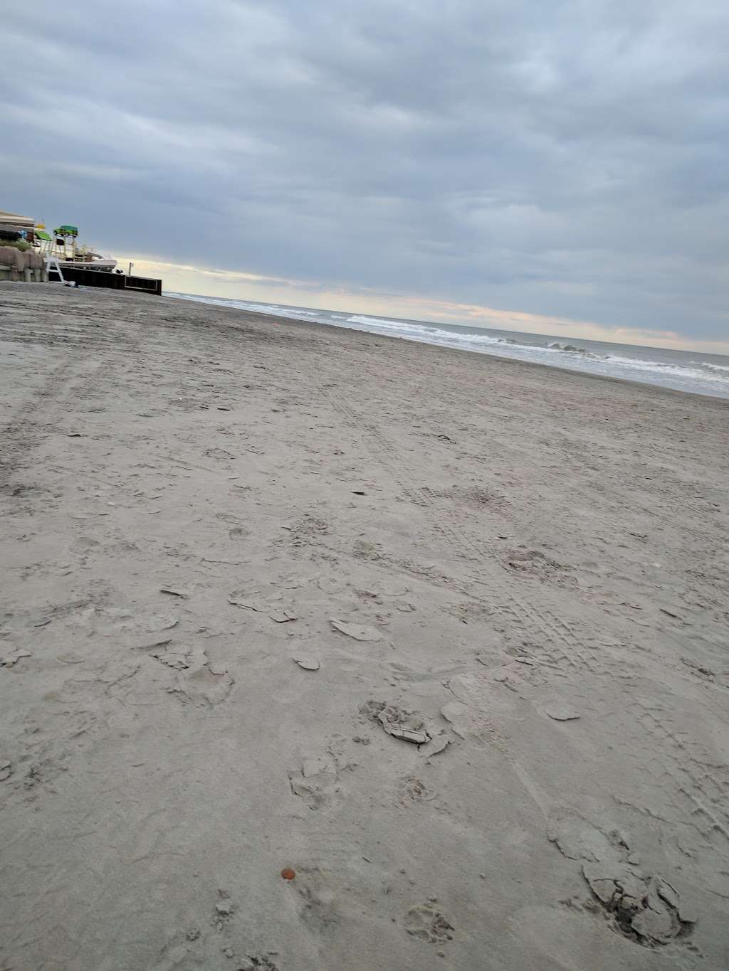 North Wildwood Dog Beach | 2401-2499 Boardwalk, North Wildwood, NJ 08260, USA