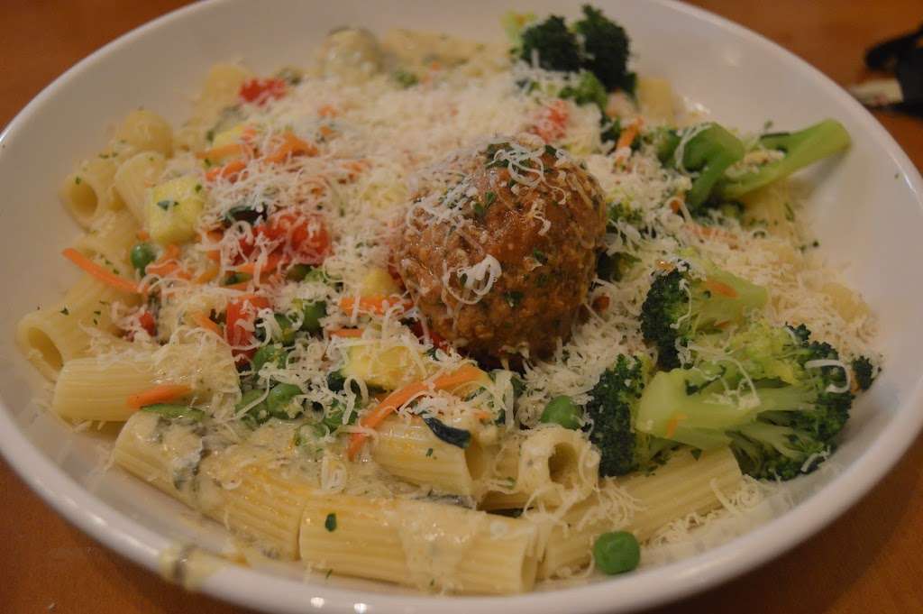 Olive Garden Italian Restaurant | 2590 S Pleasant Valley Rd, Winchester, VA 22601 | Phone: (540) 662-6160