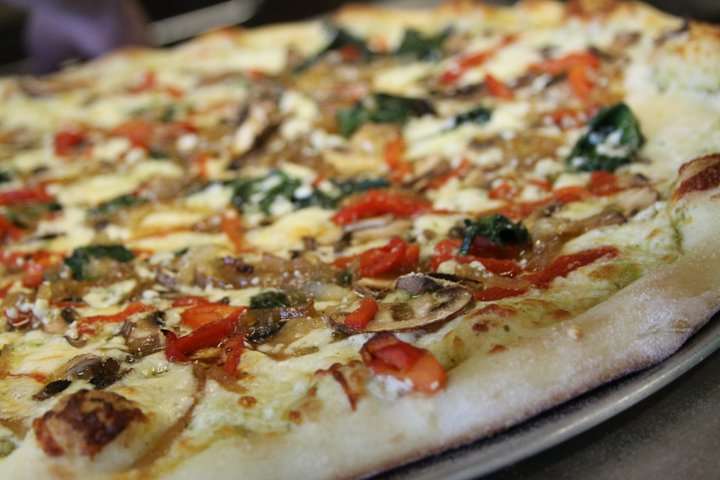 Blackstone Pizza | 574 E Mission Rd, San Marcos, CA 92069 | Phone: (760) 798-2246