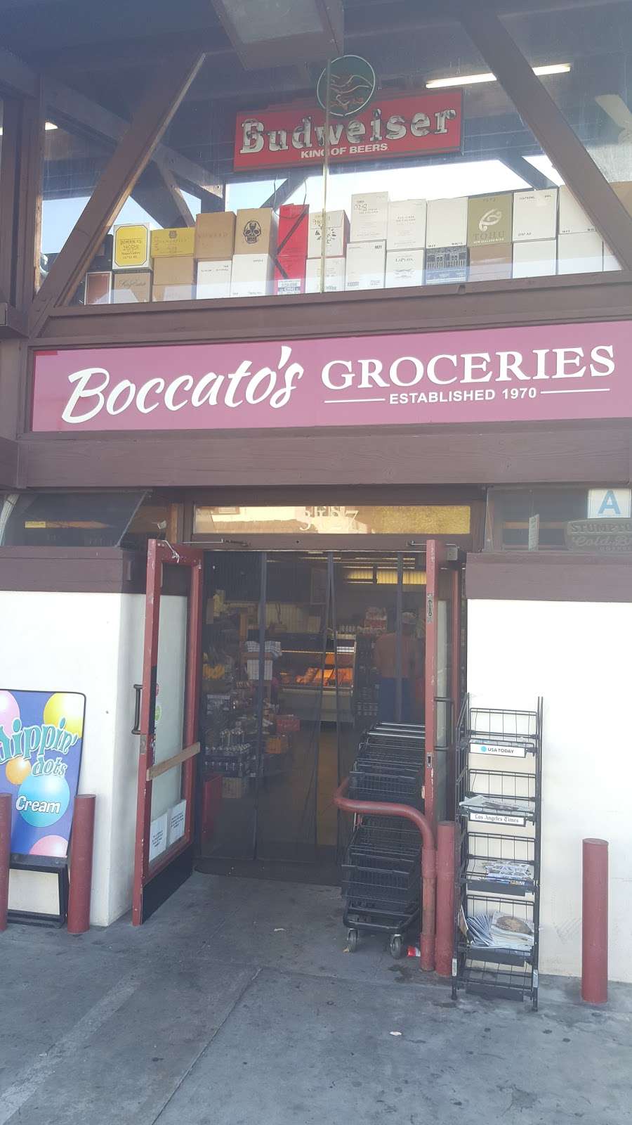 Boccatos Groceries | 3127 Manhattan Ave, Hermosa Beach, CA 90254, USA | Phone: (310) 376-0574