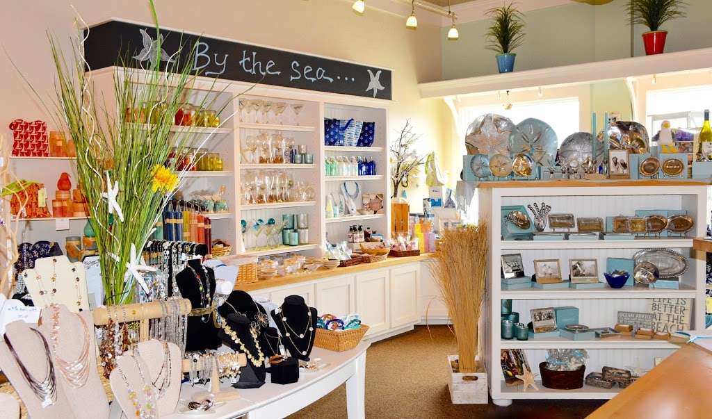By the Sea Gifts | 4 Ocean Front N, Salisbury, MA 01952, USA | Phone: (978) 462-5877