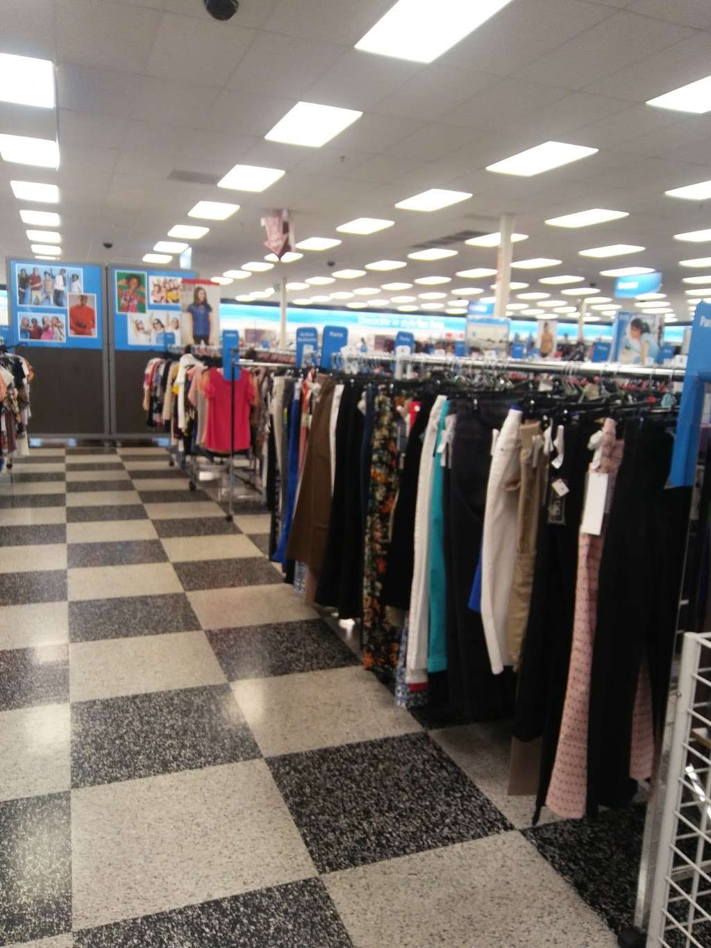 Ross Dress for Less | 17155 Cole Rd, Hagerstown, MD 21740 | Phone: (301) 582-0134