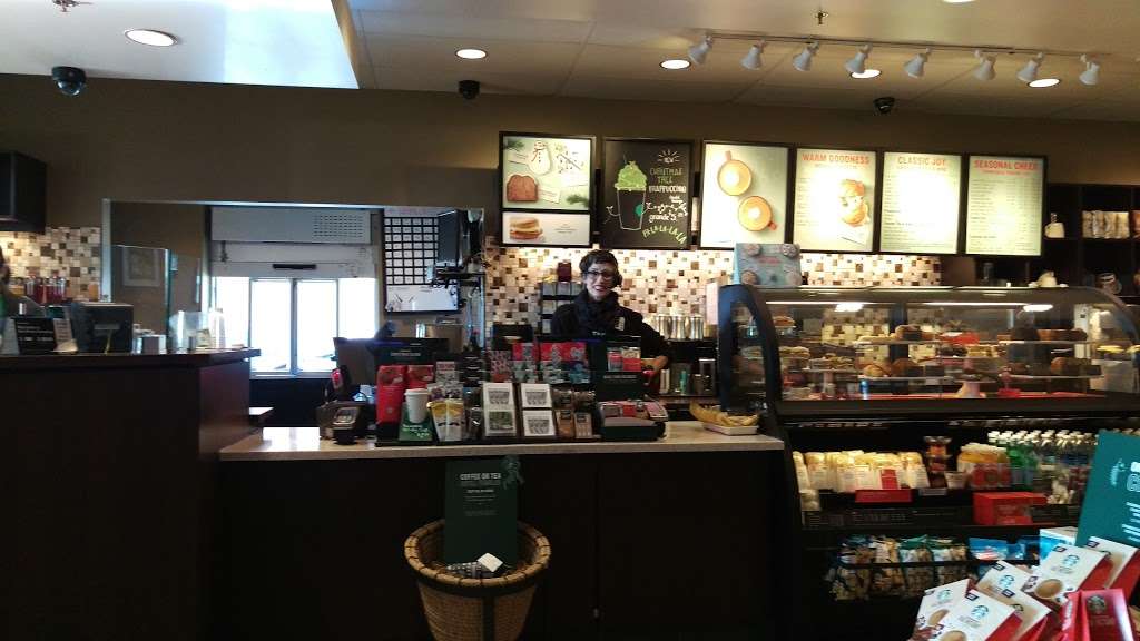 Starbucks | 60 E Belvidere Rd, Hainesville, IL 60030, USA | Phone: (847) 543-4241