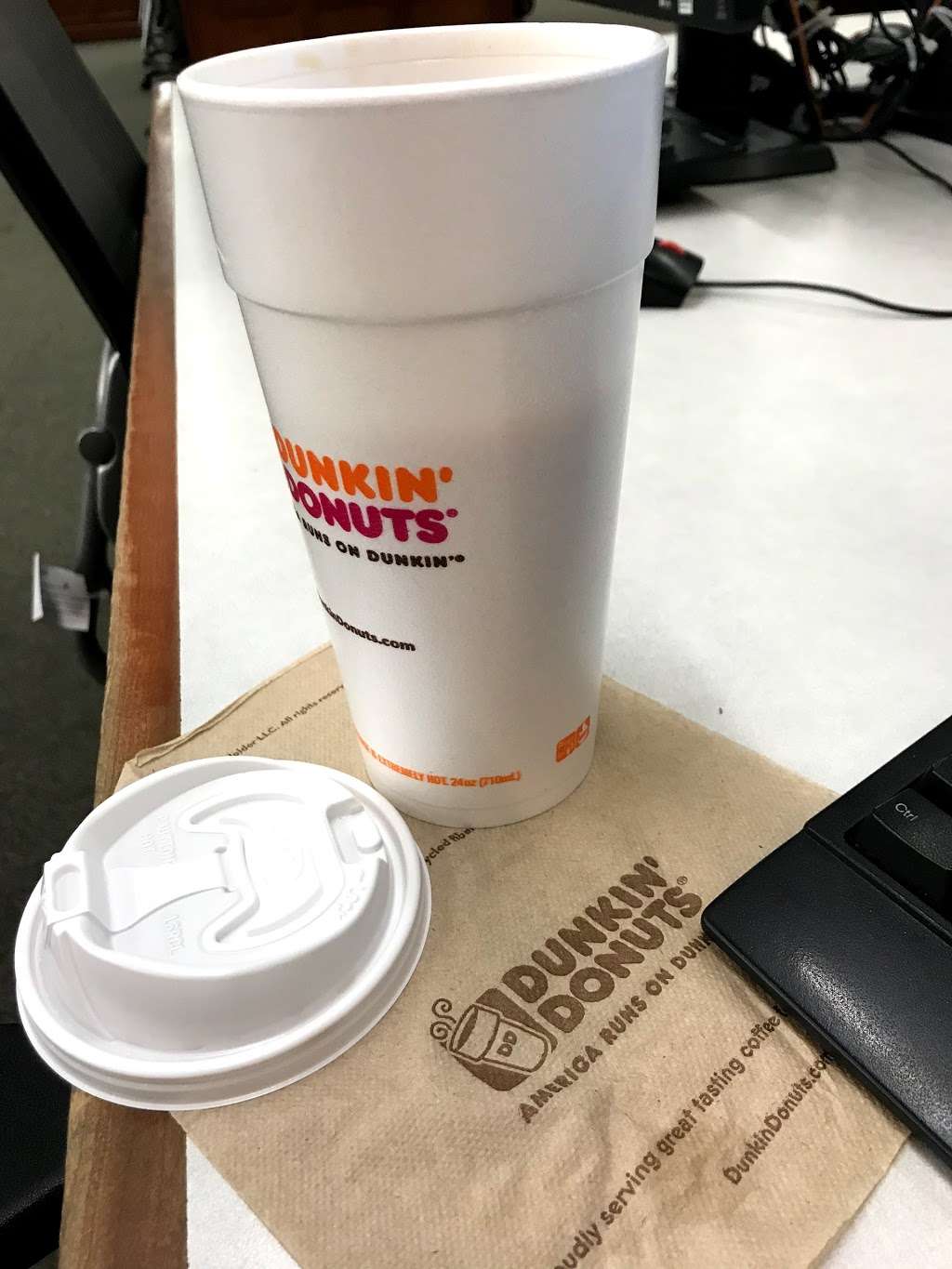 Dunkin Donuts | 501 Irvington Ave, Newark, NJ 07106 | Phone: (973) 399-0440