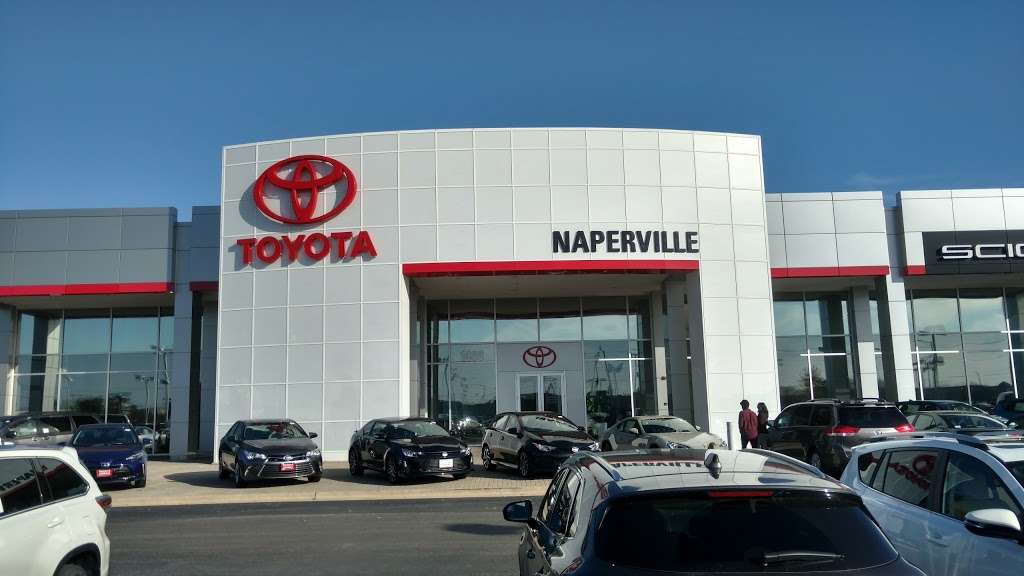 Toyota of Naperville | 1488 Ogden Ave, Naperville, IL 60540 | Phone: (630) 357-1578