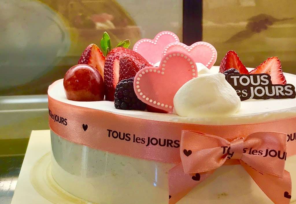 Tous Les Jours | 2825 S Diamond Bar Blvd, Diamond Bar, CA 91765 | Phone: (909) 598-0500