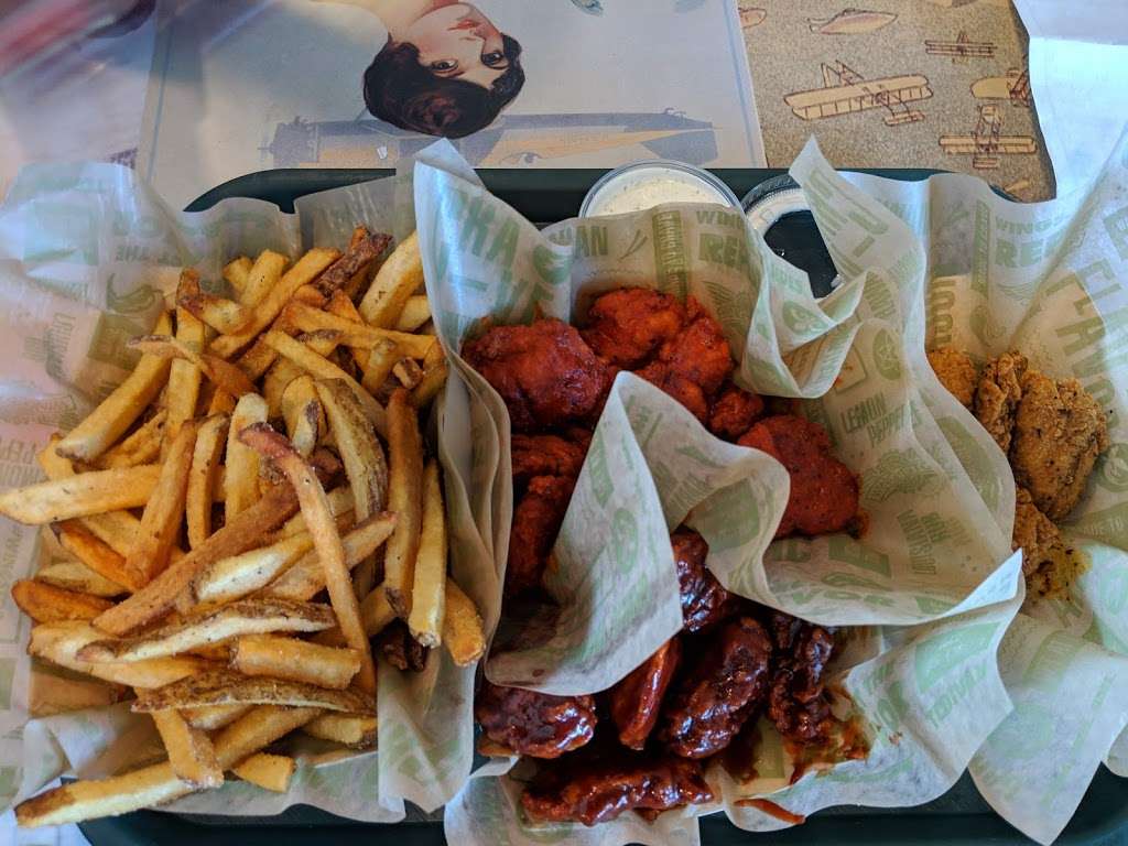 Wingstop | 13259 Main St, Hesperia, CA 92345, USA | Phone: (760) 949-5500