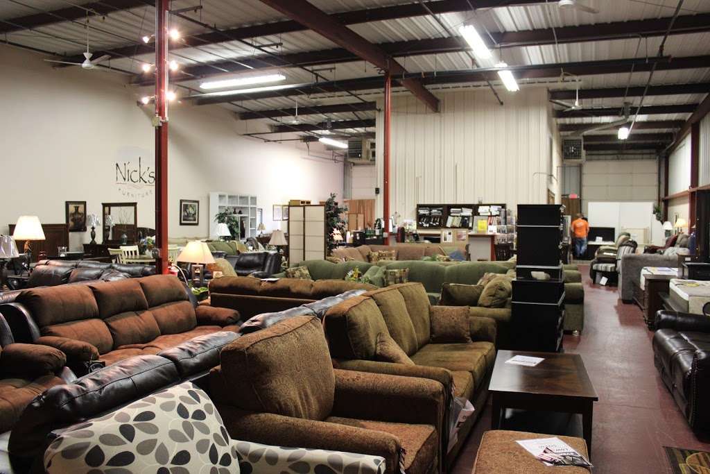 Nicks Furniture | 760 Heartland Dr, Sugar Grove, IL 60554, USA | Phone: (630) 466-5222