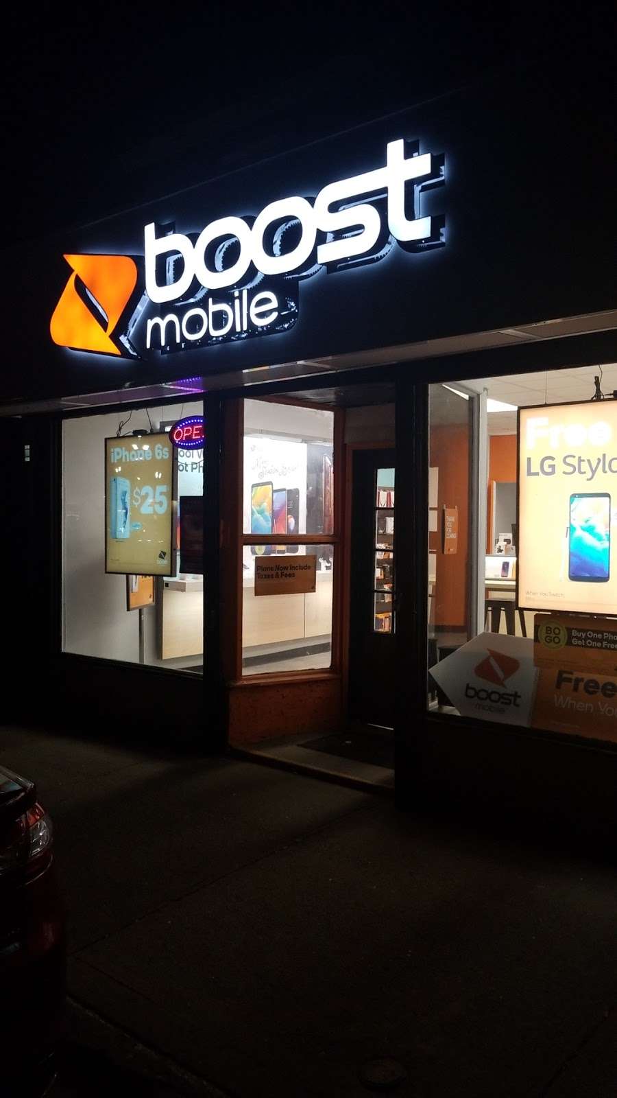 Boost Mobile | 388 Bay St, Staten Island, NY 10301, USA | Phone: (917) 830-1600