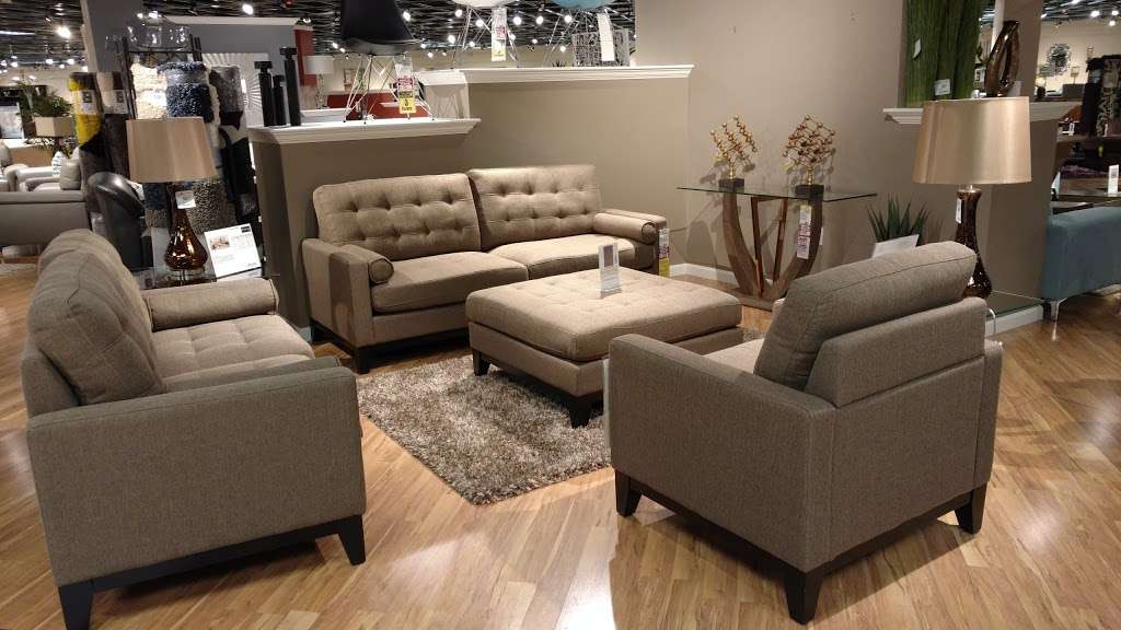 American Furniture Warehouse | 10550 Jake Jabs Blvd, Firestone, CO 80504 | Phone: (303) 684-2400