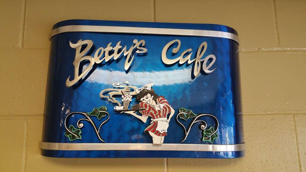 Bettys Cafe | 6307 King Hill Ave, St Joseph, MO 64504, USA | Phone: (816) 238-9847