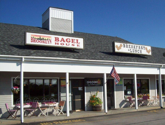 Brooklyn Bagel Restaurant | 11 Manchester Rd, Derry, NH 03038, USA | Phone: (603) 432-3300