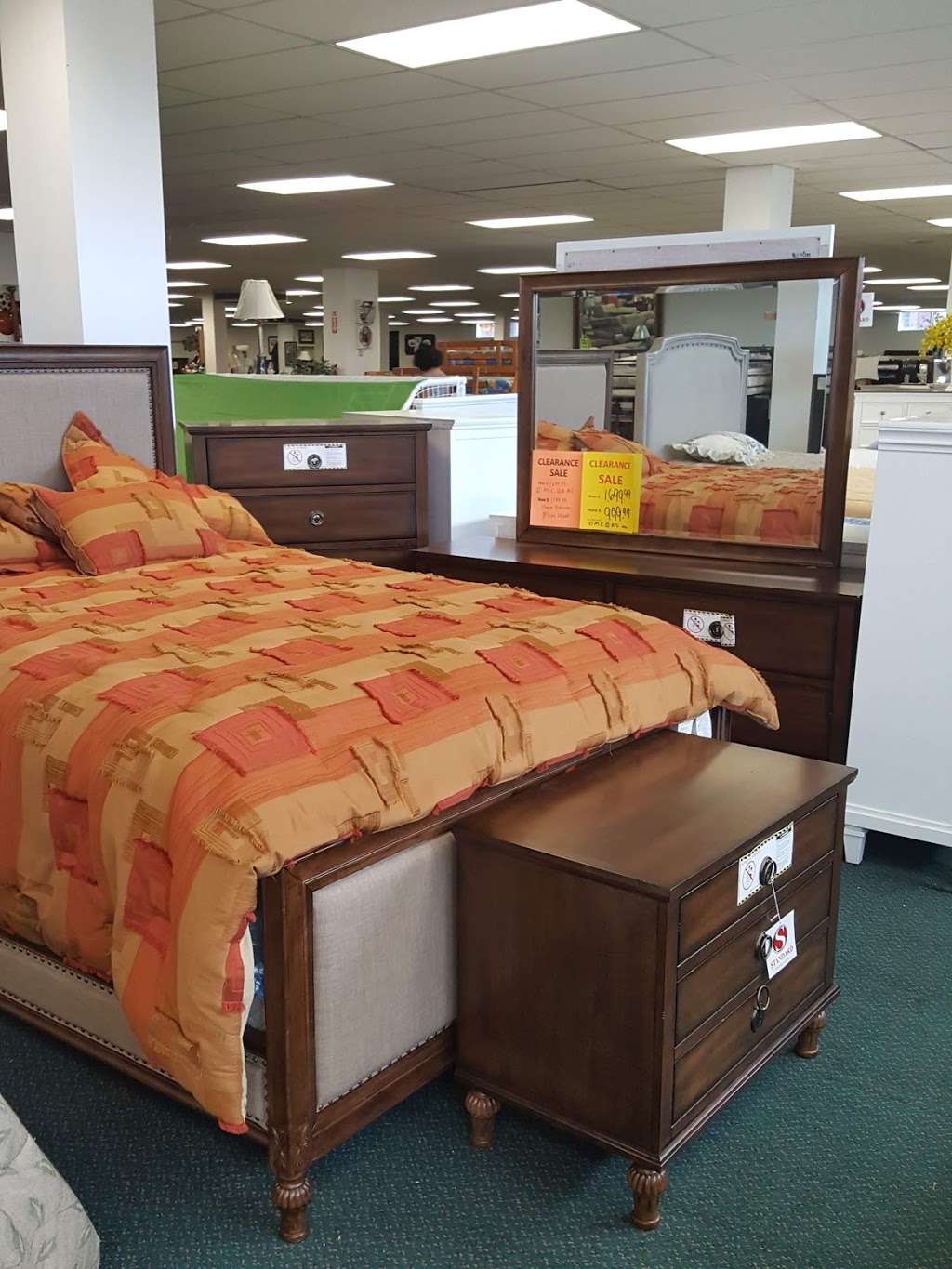 The Furniture Depot | 329 Barton St, Pawtucket, RI 02860, USA | Phone: (401) 726-0557