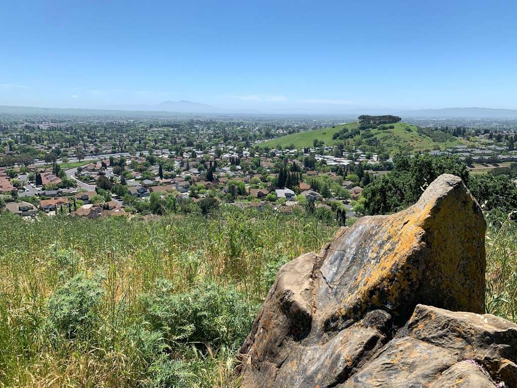 Hilbkorn Open Space Preserve Hiking Trailhead | Fairfield, CA 94534, USA