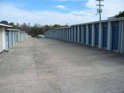 Interstate Self-Storage | 8115, 544 Corporate Blvd, Rock Hill, SC 29730, USA | Phone: (803) 324-7988