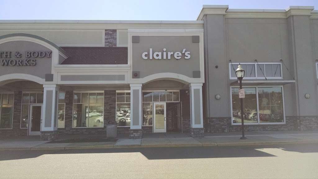 Claires | 371 Putnam Pike #510, Smithfield, RI 02917, USA | Phone: (401) 232-2861