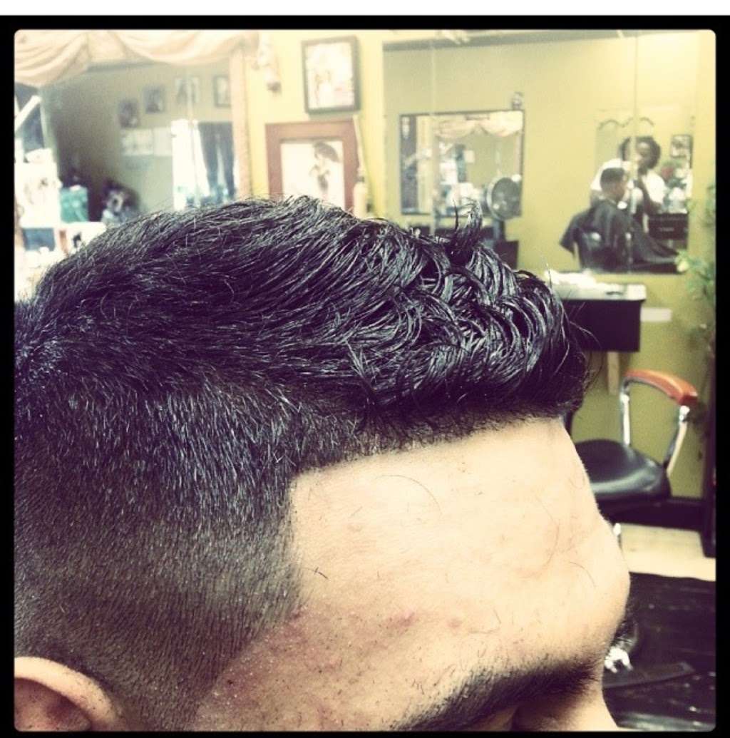 Cut Addiction Barber & Beauty Shop | 2002 N Fry Rd #110, Houston, TX 77084, USA | Phone: (832) 722-1635