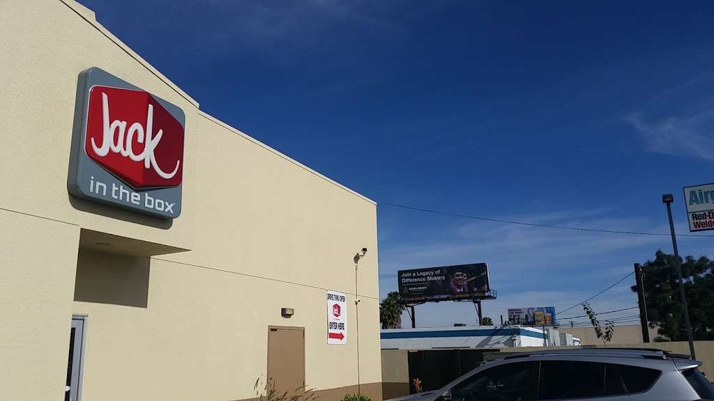 Jack in the Box | 22220 S Wilmington Ave, Carson, CA 90745, USA | Phone: (310) 522-0725
