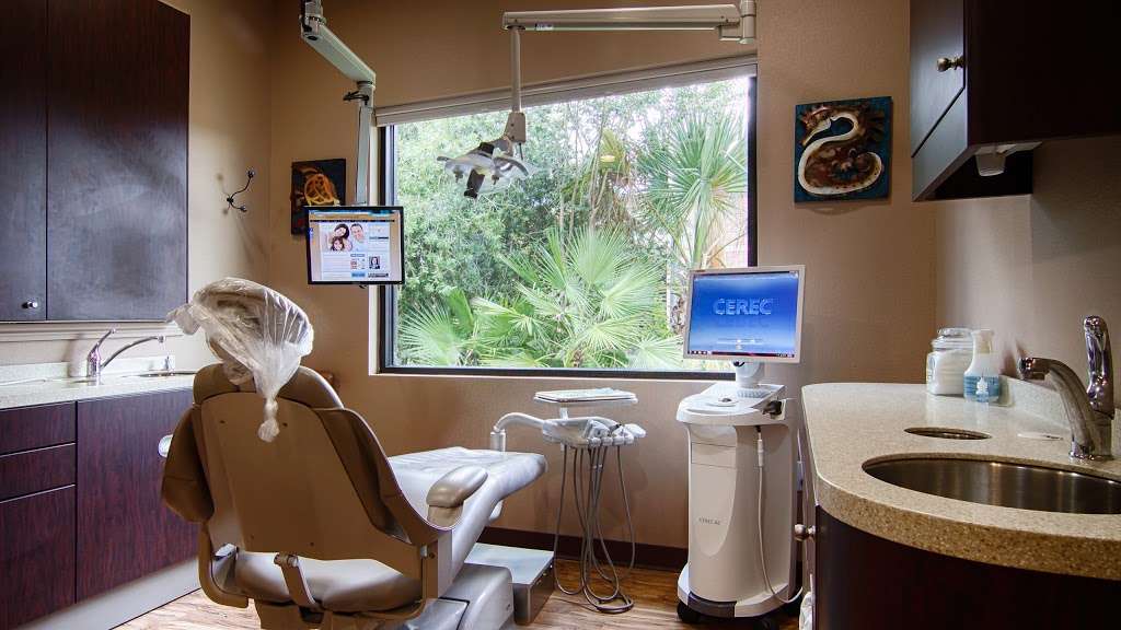 Dr. Robert S. Warwick, DDS | 4410 W Main St, League City, TX 77573 | Phone: (281) 332-1512