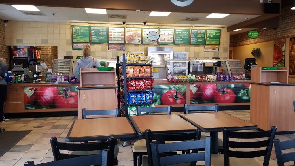 Subway Restaurants | 6250 MO-150, Highway, Grandview, MO 64030, USA | Phone: (816) 763-0533