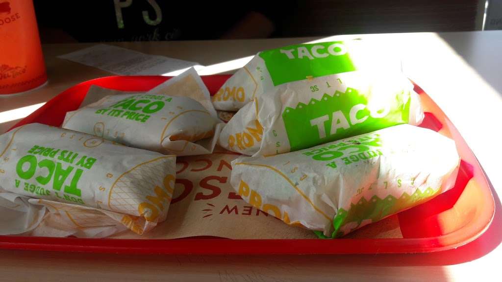 Del Taco | 3510 W Century Blvd, Inglewood, CA 90303, USA | Phone: (310) 677-7884