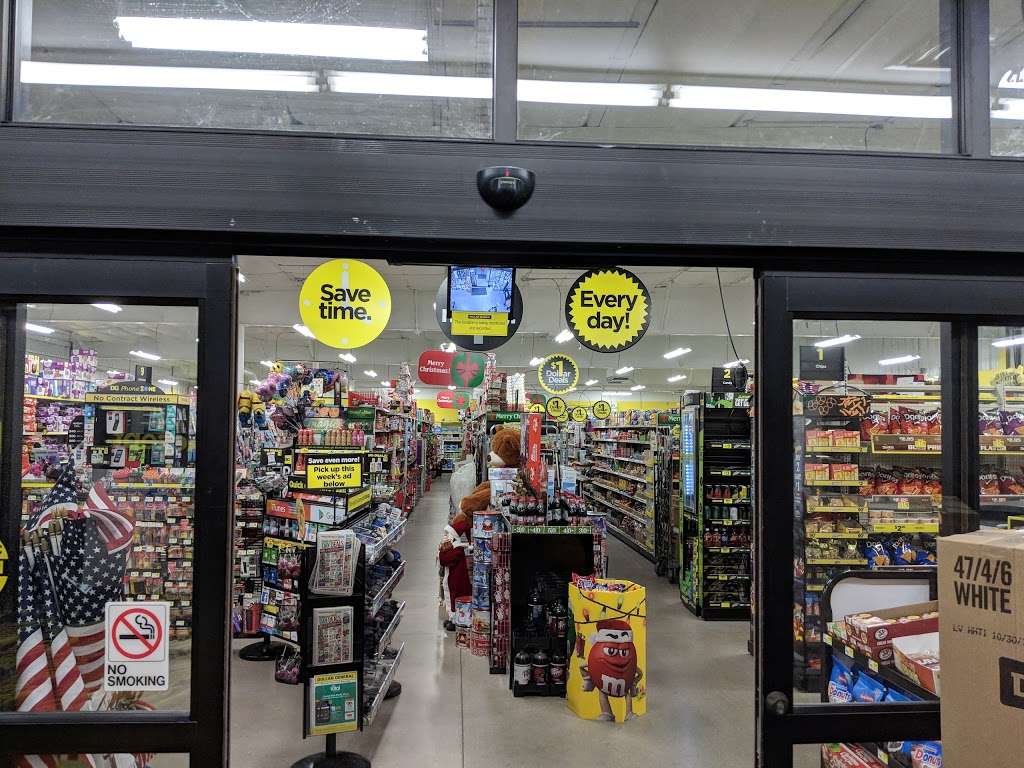 Dollar General | 322 Walworth St, Genoa City, WI 53128, USA | Phone: (262) 295-2300