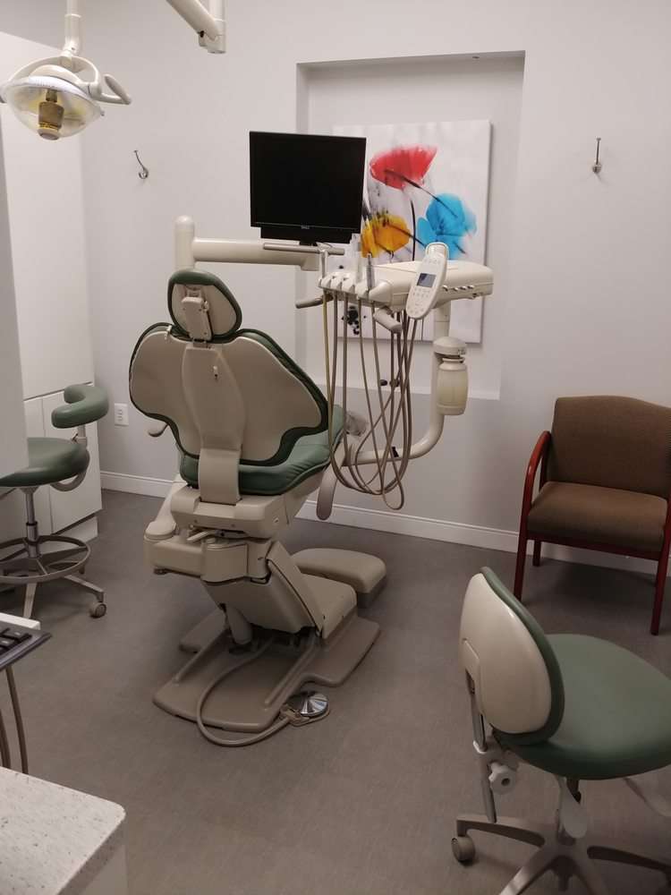 Lorton Town Dental | 9010 Lorton Station Blvd #135, Lorton, VA 22079, USA | Phone: (703) 372-5665