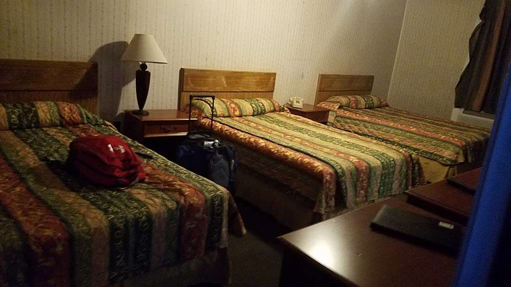 Beckleys Motel | 7611 Willow Rd A, Frederick, MD 21702, USA | Phone: (301) 662-2126