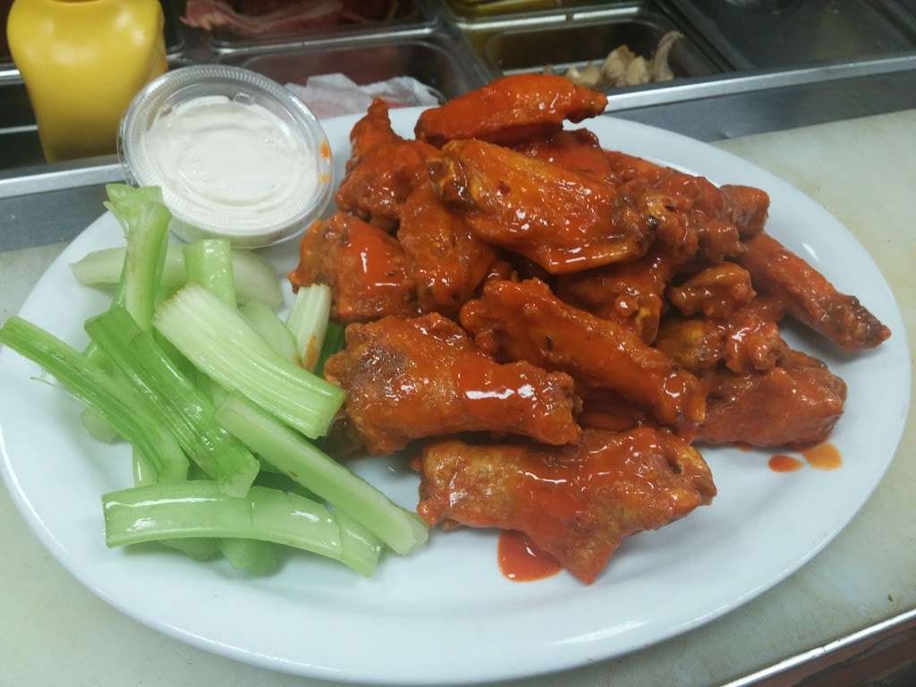 Pennys Carryout | 3209 North Point Rd, Baltimore, MD 21222, USA | Phone: (410) 282-7237