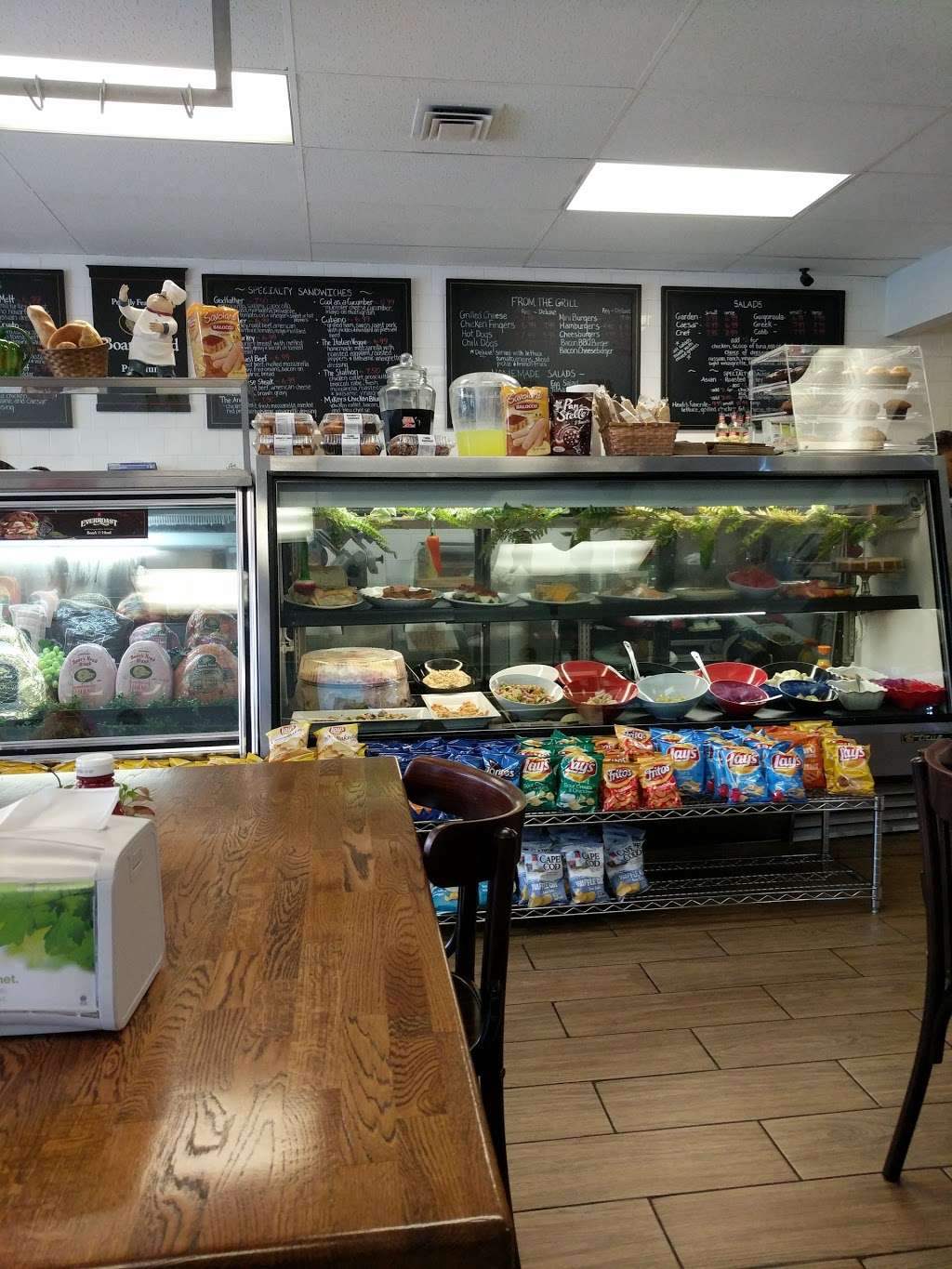 Brookfield Deli & Catering | 782 Federal Rd, Brookfield, CT 06804 | Phone: (203) 740-9449