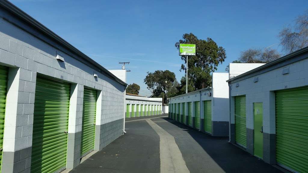 Extra Space Storage | 194 E Artesia Blvd, Long Beach, CA 90805, USA | Phone: (562) 428-6688