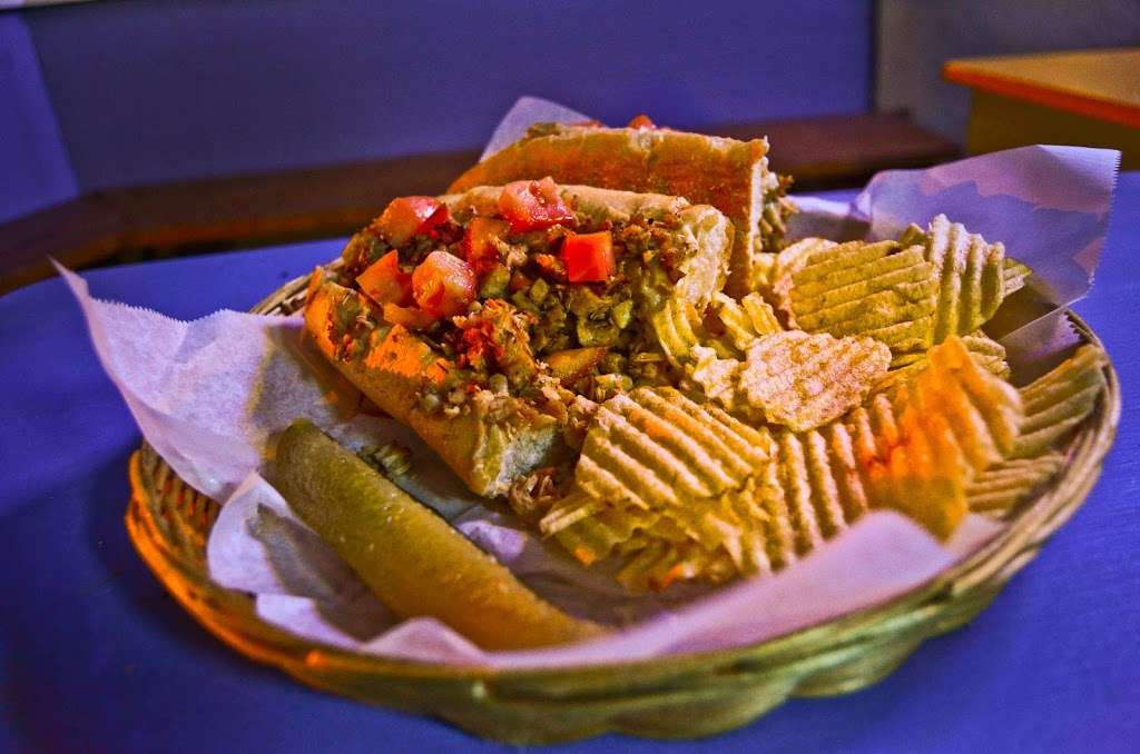 Garys Dewey Beach Grill / 38-75 Brewing | 2000 Coastal Hwy, Dewey Beach, DE 19971, USA | Phone: (302) 227-8519