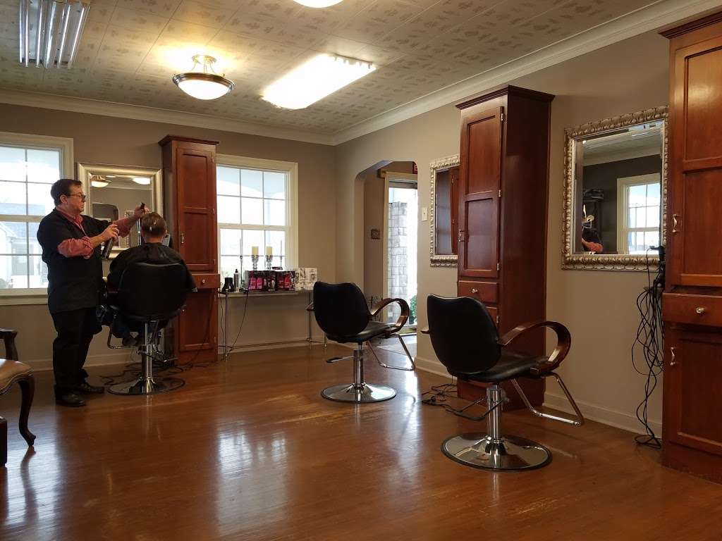 Exclusives Salon & Spa | 8933 Southeastern Ave, Indianapolis, IN 46239 | Phone: (317) 862-5599